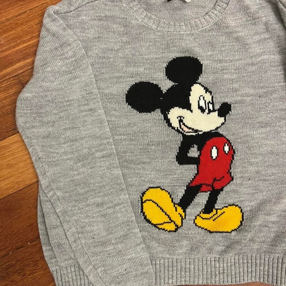 Divided by hm size small - Picture 3 of 4